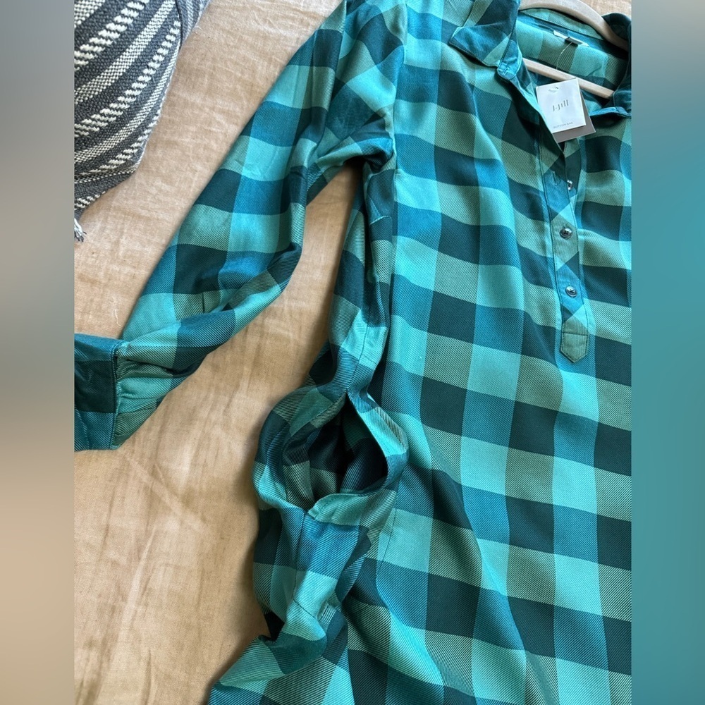 JJill NEW Green Plaid Women's long sleeved popover shirt dress with pockets - Picture 5 of 12